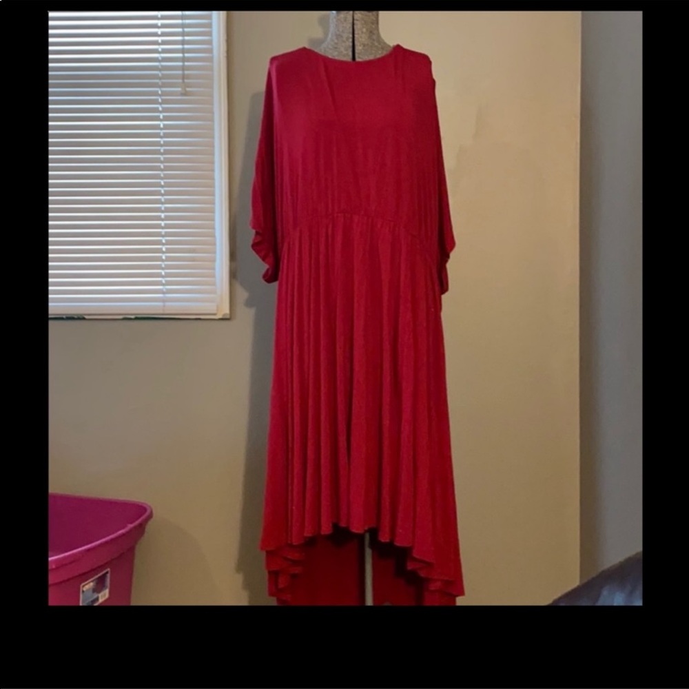 Torrid hi lo dress like New 4x cold shoulder